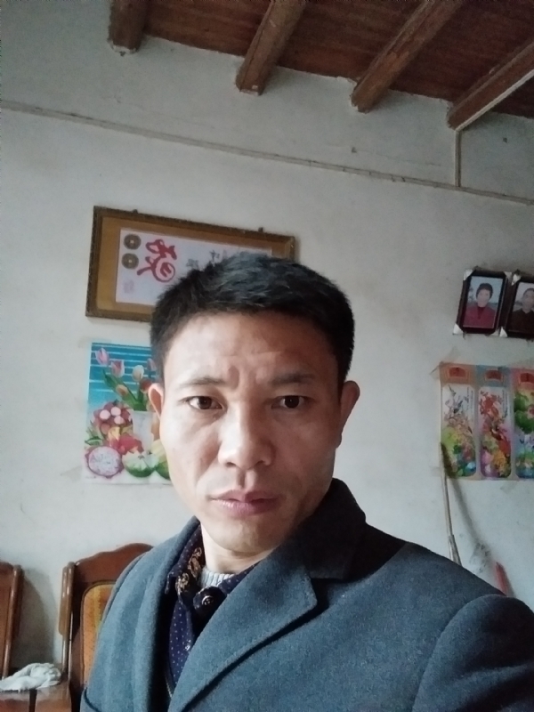 从前现在的第三张照片--丰城中老年相亲网